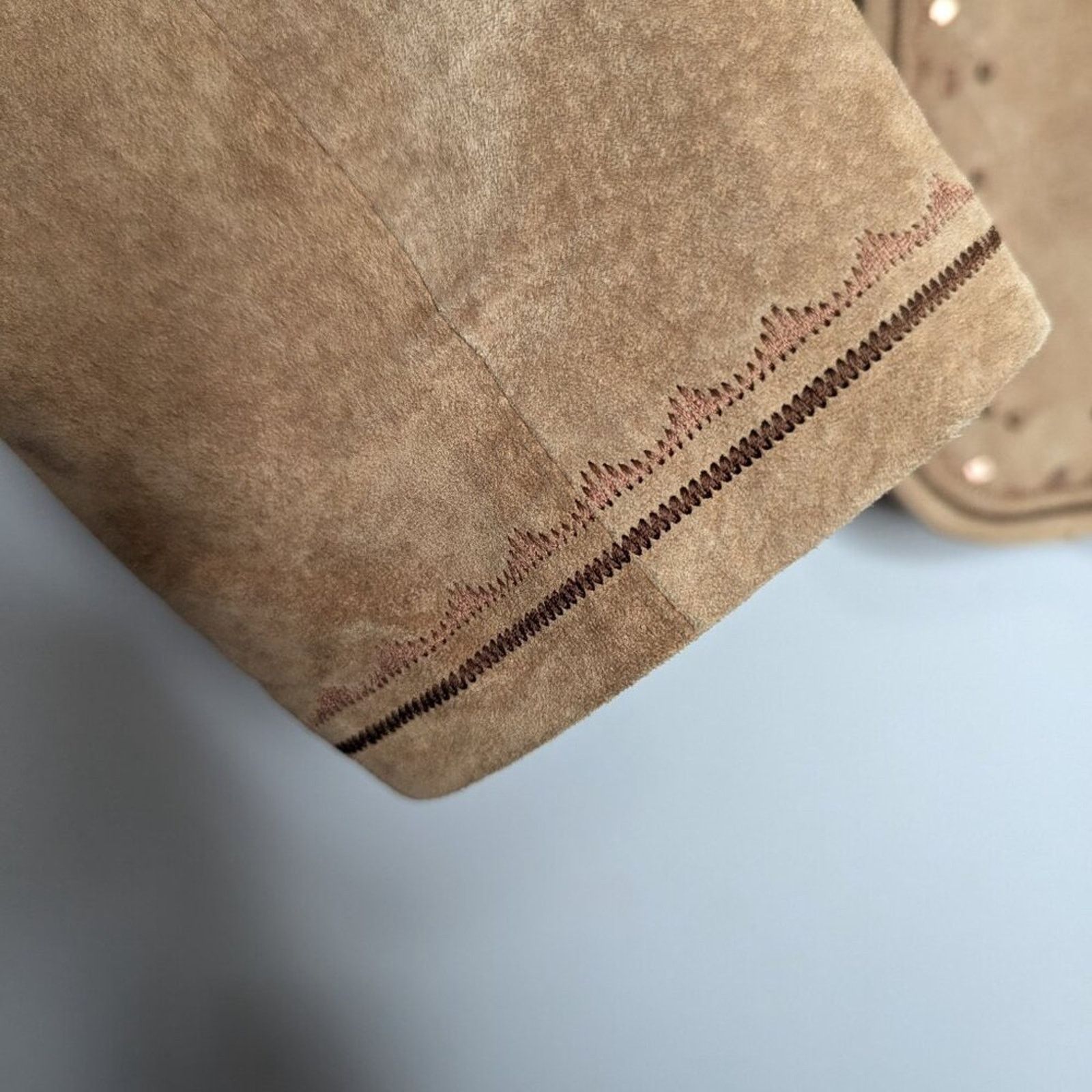 Chicos Chico's Vintage Tan Suede Long Sleeve Open Front Jacket Size L / US 10 / IT 46 - 9 Thumbnail