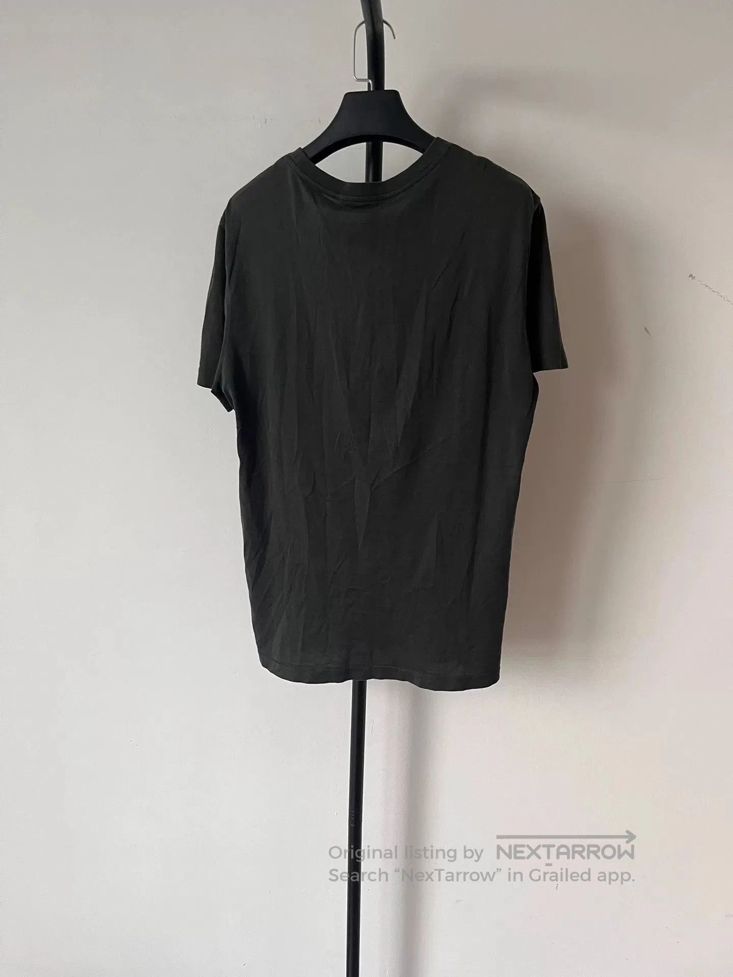 Louis Vuitton Louis Vuitton Embroidered Logo T-Shirt. Size US M / EU 48-50 / 2 - 2 Thumbnail