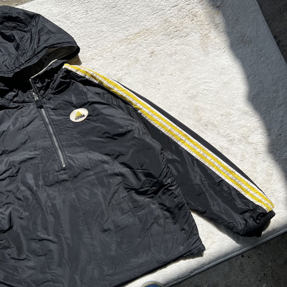 Adidas × Japanese Brand × Vintage Vintage Adidas Reversible Puffer Jacket Size US M / EU 48-50 / 2 - 4 Thumbnail