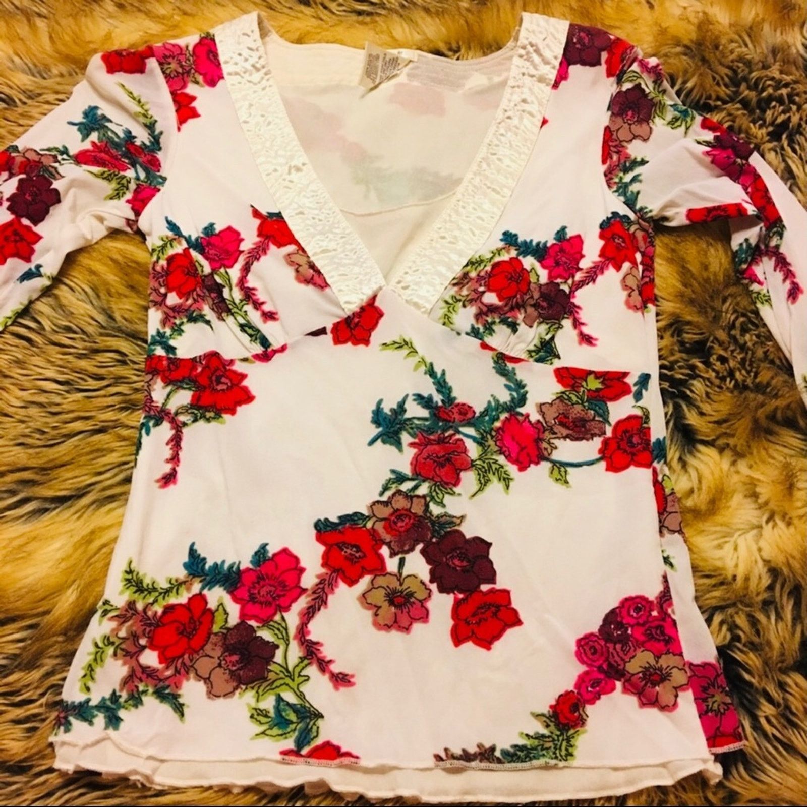 Old Navy Old Navy double layer floral stretch top NWT S Size S / US 4 / IT 40 - 4 Thumbnail