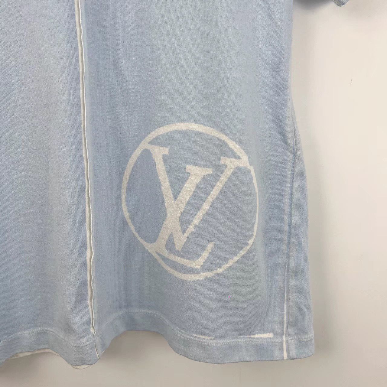 Louis Vuitton Louis Vuitton Blue Chain Logo Print Short Sleeve K12 Size US XS / EU 42 / 0 - 5 Thumbnail