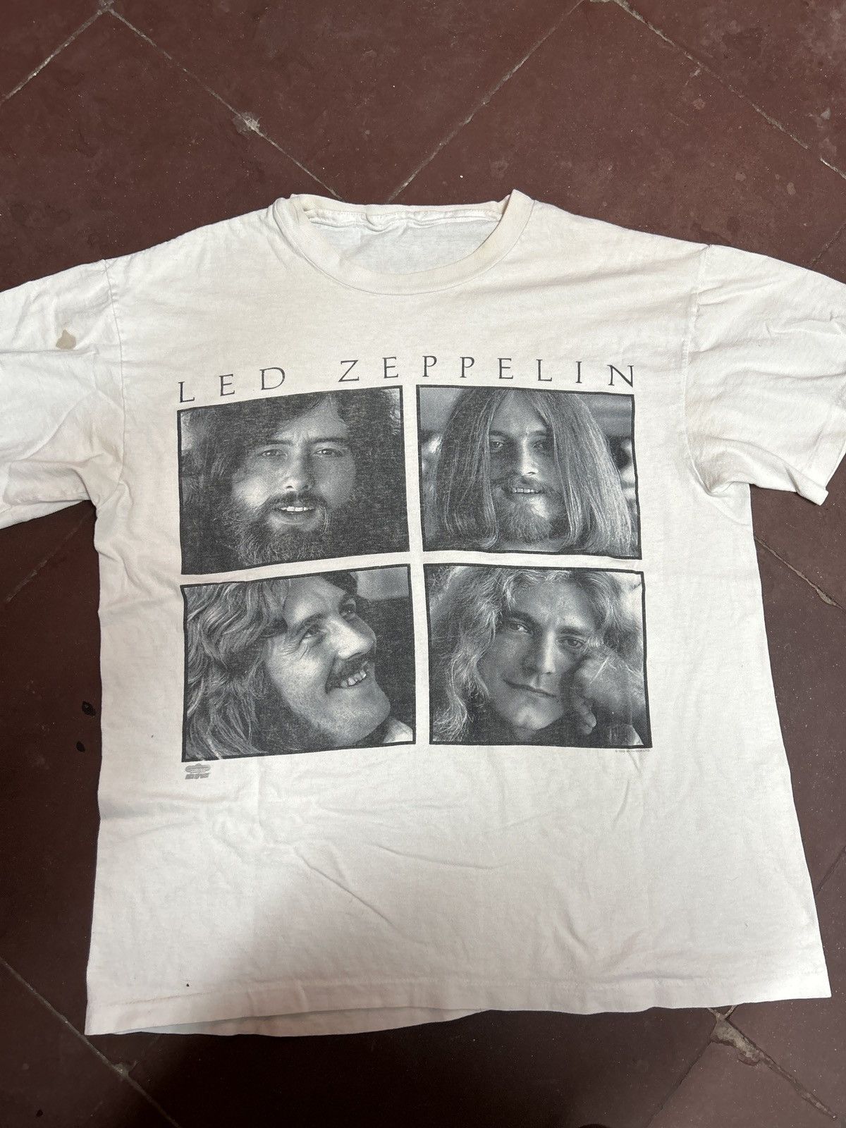 Band Tees × Led Zeppelin × Vintage 1993 led zepellin portrait tee Size US L / EU 52-54 / 3 - 3 Thumbnail