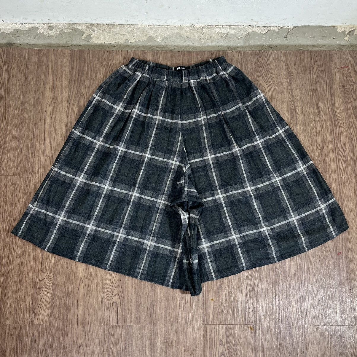 Ne-Net Ne-net Plaid Wide Hakama Shorts Size US 29 - 1 Thumbnail