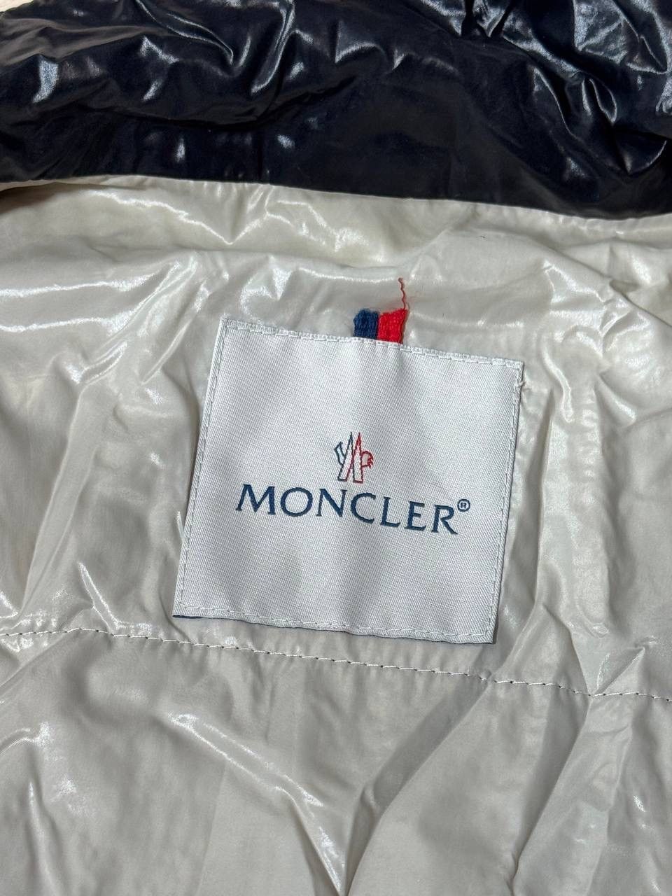 Moncler MONCLER Shiny Black Nylon JACKET Size 2 Size XS / US 0-2 / IT 36-38 - 7 Thumbnail