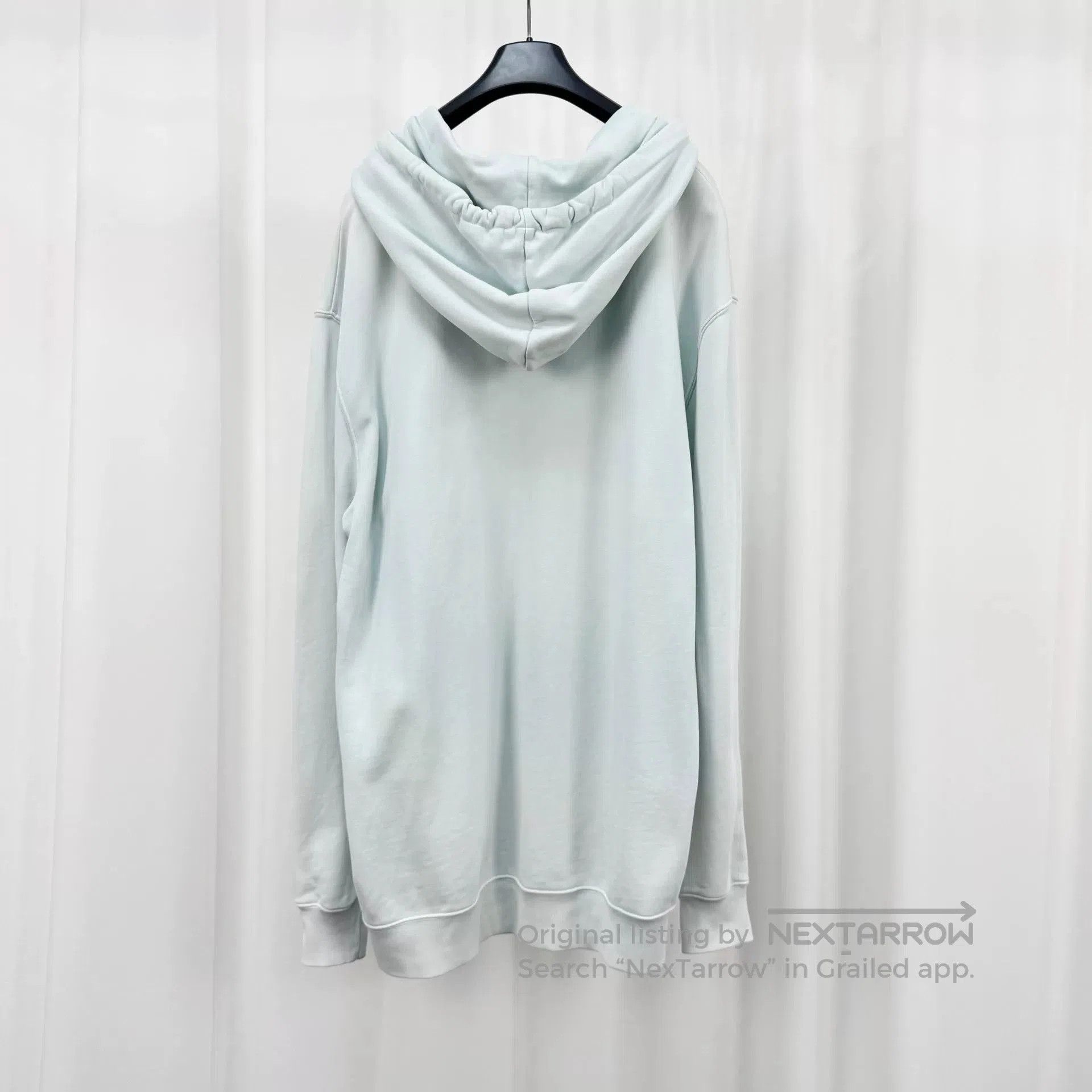 Burberry Burberry Embroidered Letter Hoodie in Misty Blue. Size US S / EU 44-46 / 1 - 2 Thumbnail
