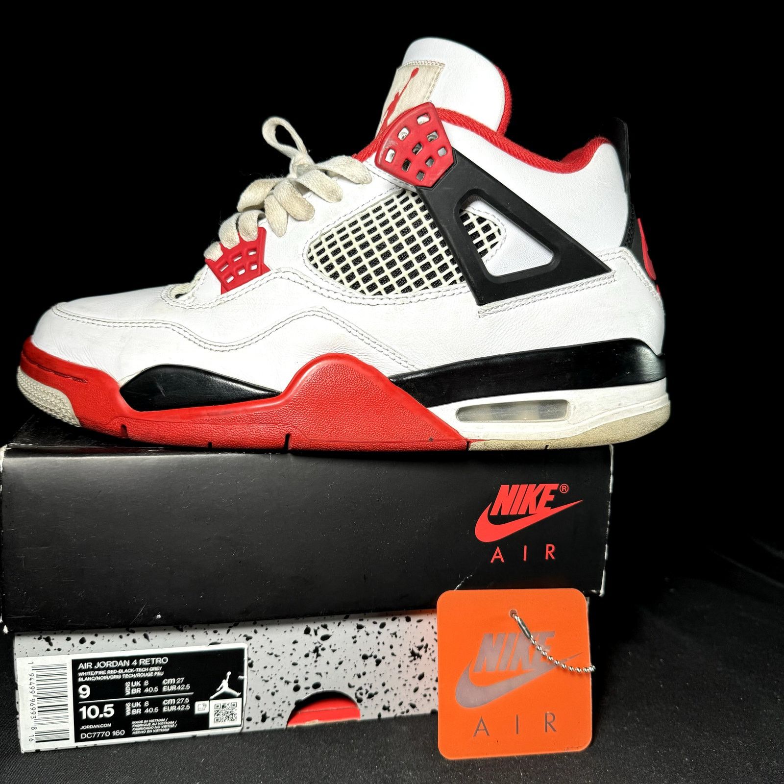 Jordan Brand × Nike Size 9 - Nike Air Jordan 4 Retro OG Fire Red Men's Shoes Size US 9 / EU 42 - 8 Thumbnail