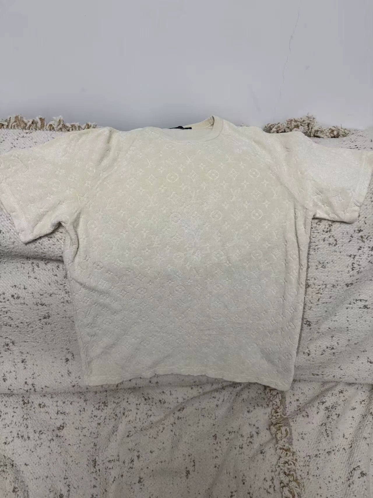 Louis Vuitton LV Towel Short Sleeve Beige L Size US L / EU 52-54 / 3 - 1 Thumbnail
