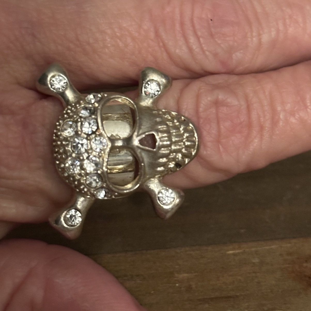 Vintage Vintage silver tone rhinestone skull and crossbones ring Size ONE SIZE - 4 Thumbnail