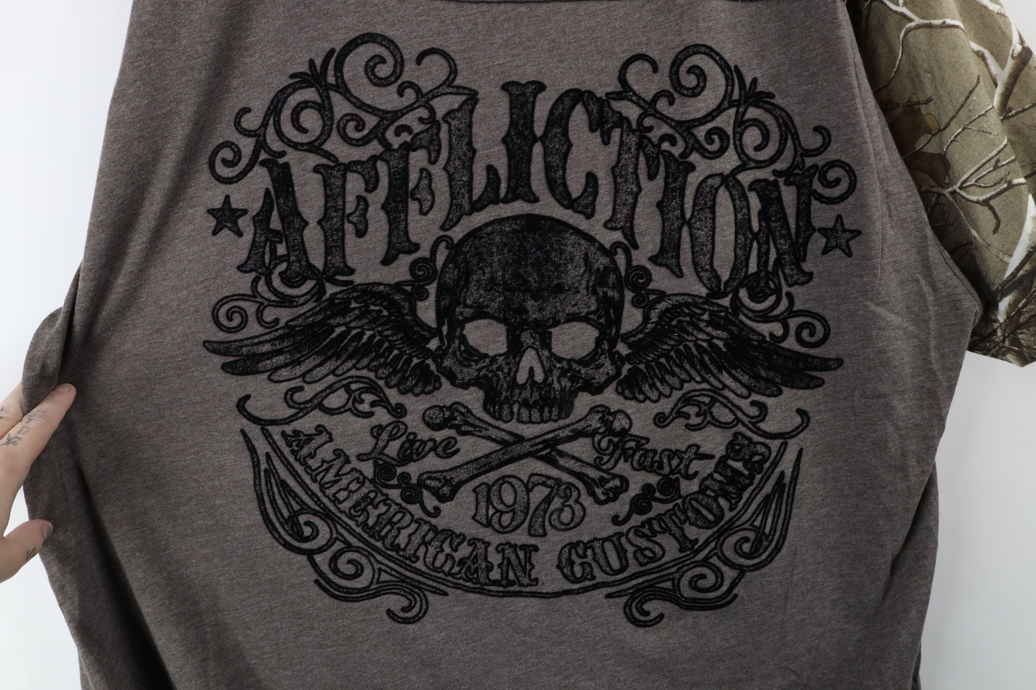 Affliction × Vintage Vintage Affliction Skull Tribal Camouflage UFC MMA T-Shirt Size US XXL / EU 58 / 5 - 4 Thumbnail