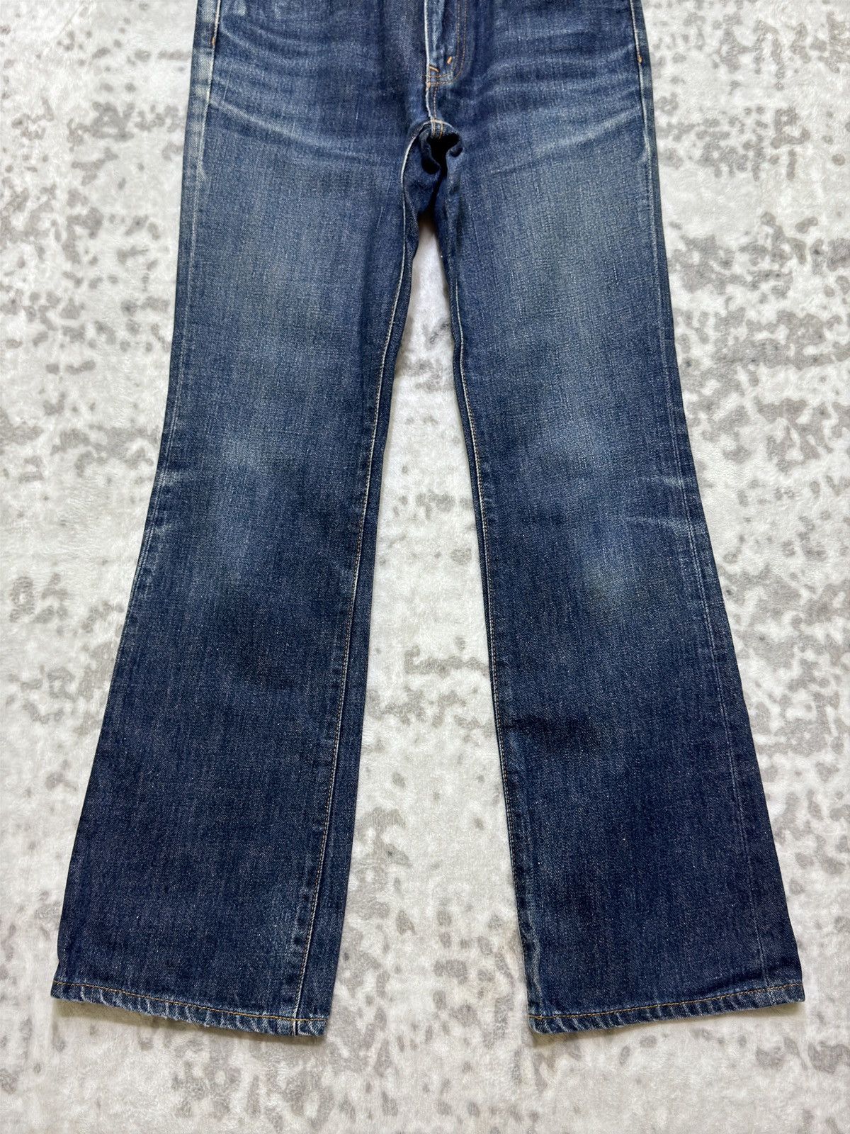 Edwin Vintage Miss Edwin 503 Regular Flare Blue Washed Distressed Size US 26 / EU 42 - 6 Thumbnail
