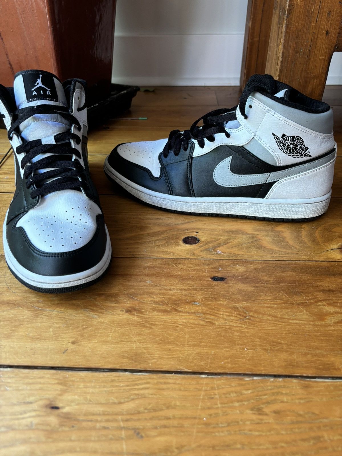 Jordan Brand Jordan 1 Black/White-LT Smoke Grey Size US 11 / EU 44 - 2 Thumbnail