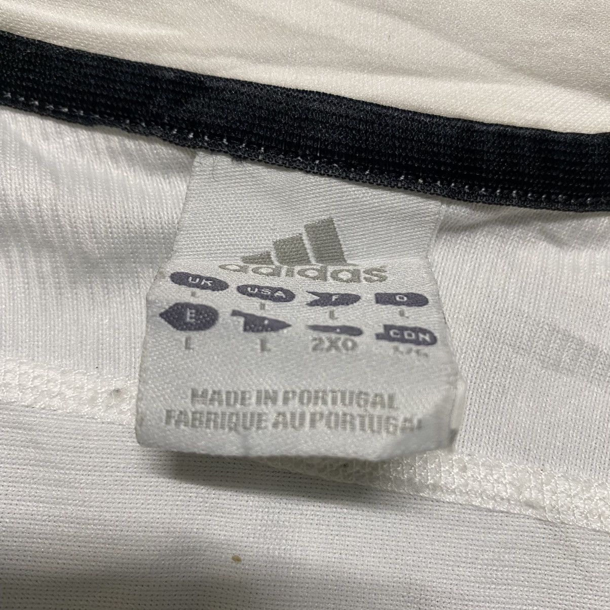 Vintage Vintage Real Madrid Jersey 2003 Home Size US L / EU 52-54 / 3 - 16 Thumbnail