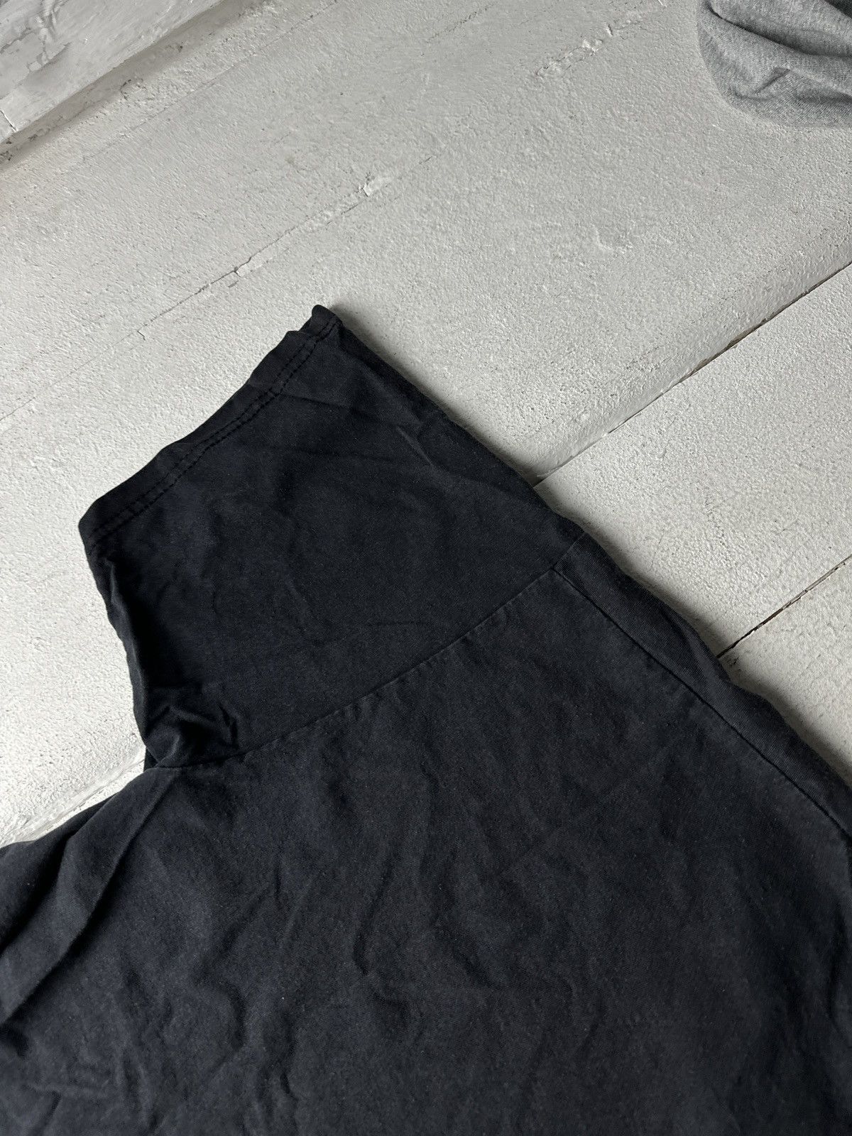 Band Tees 2009🚨The Rolling Stones vintage t-shirt fadec boxy band Size US L / EU 52-54 / 3 - 14 Thumbnail