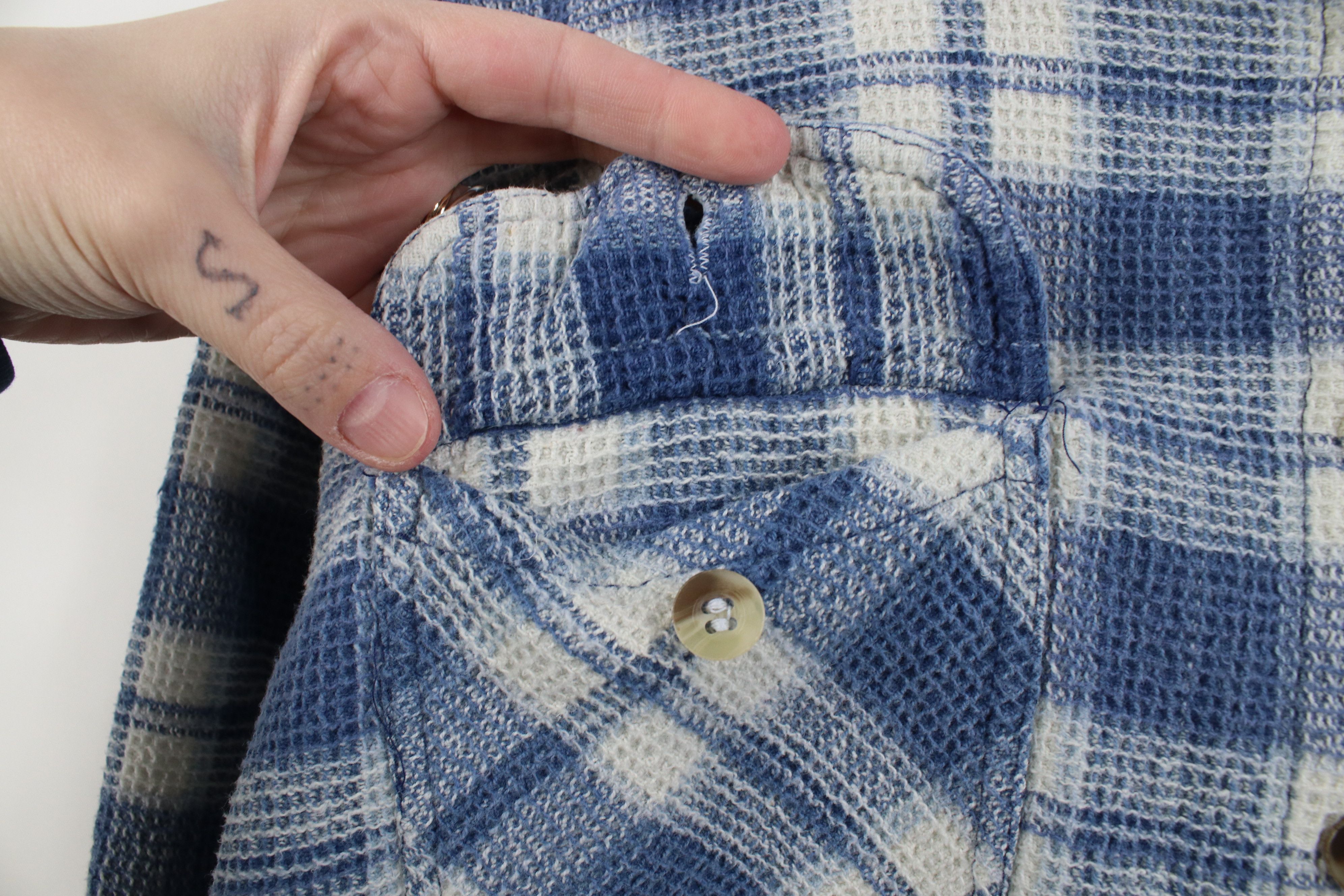 Vintage Vintage 90s Streetwear Knit Collared Button Shirt Plaid Size L / US 10 / IT 46 - 6 Thumbnail