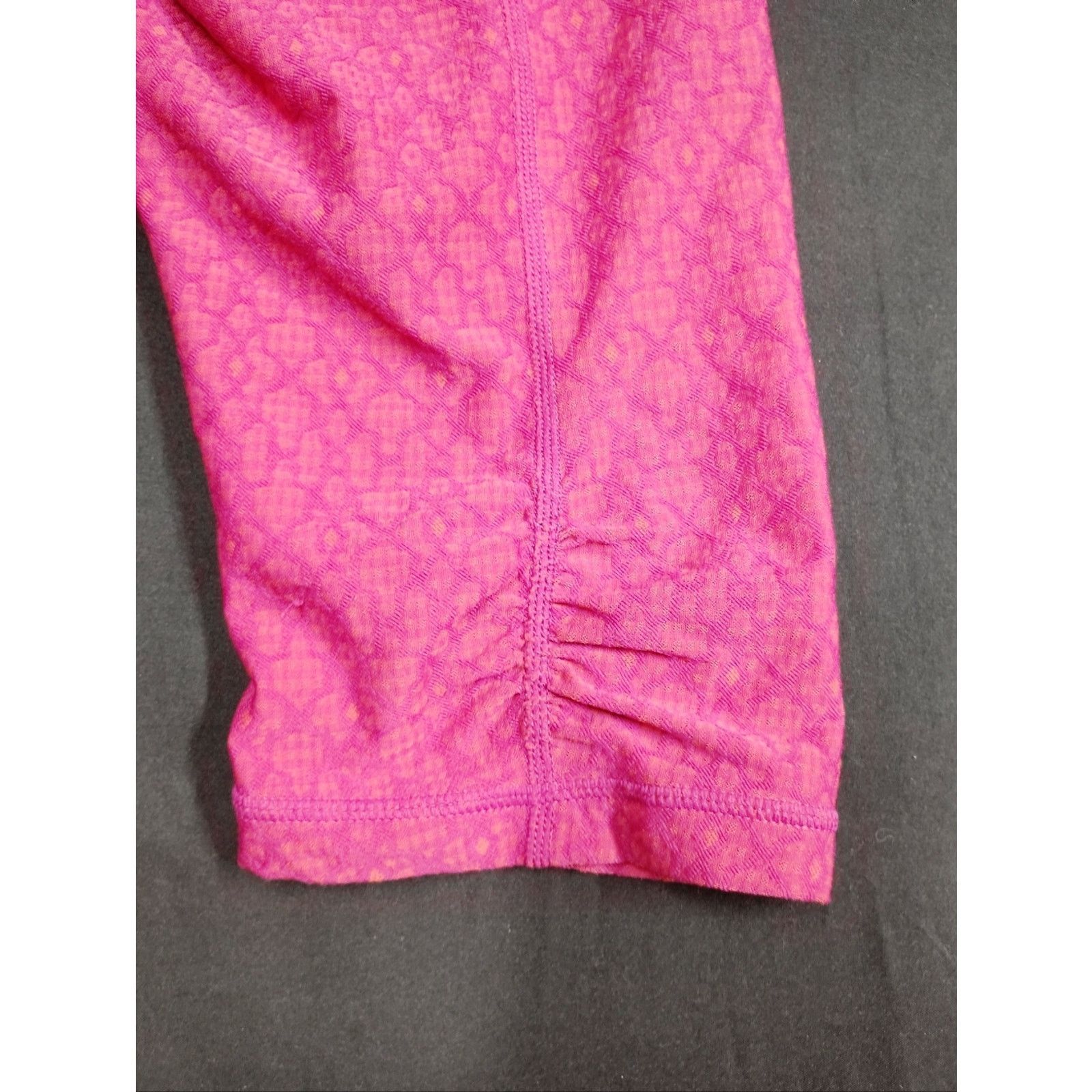 Prana Prana Hot Pink Patterned Capri Leggings Size 28" / US 6 / IT 42 - 7 Thumbnail