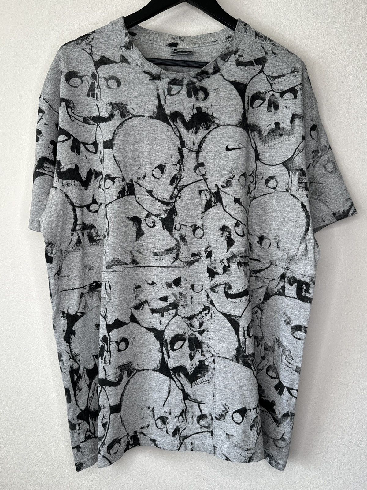 Nike × Vintage Vintage Nike Y2K Silver Tag Custom Skulls AOP T Shirt Size US XL / EU 56 / 4 - 1 Thumbnail