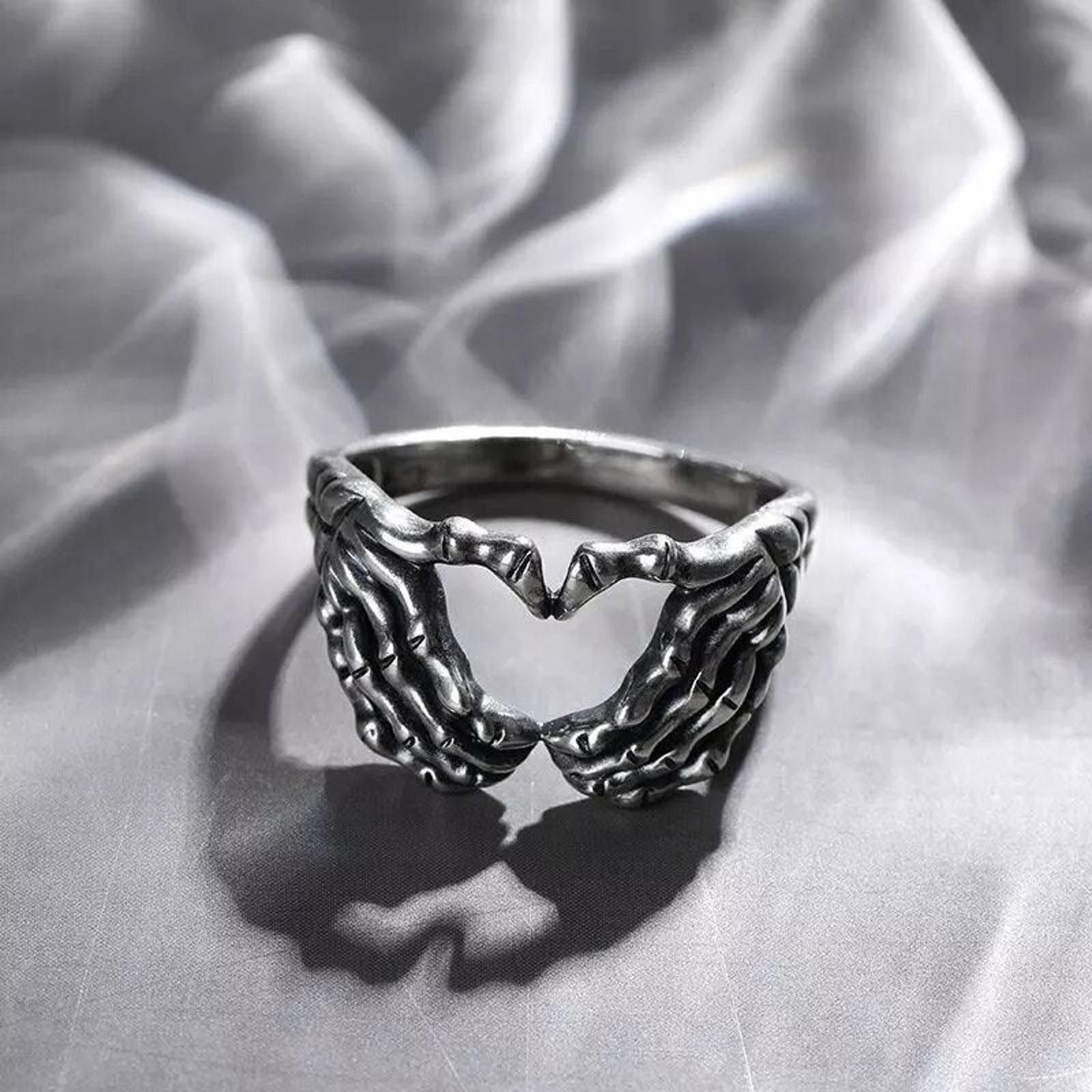 Jewelry Skeleton Hand RING Size ONE SIZE - 1 Thumbnail