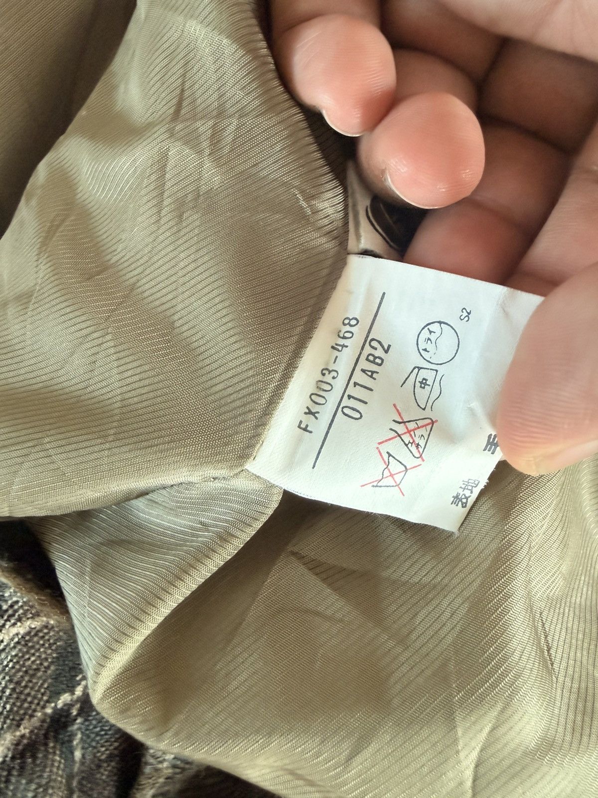 Burberry VINTAGE BURBERRY’S PLAID WOOL MIDI SKIRT Size 30" / US 8 / IT 44 - 10 Thumbnail