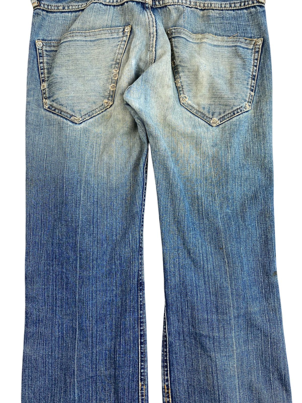 Japanese Brand Cosmic Wonder Jeans Distressed Mudwash Regular Fit Denim Size US 32 / EU 48 - 18 Thumbnail