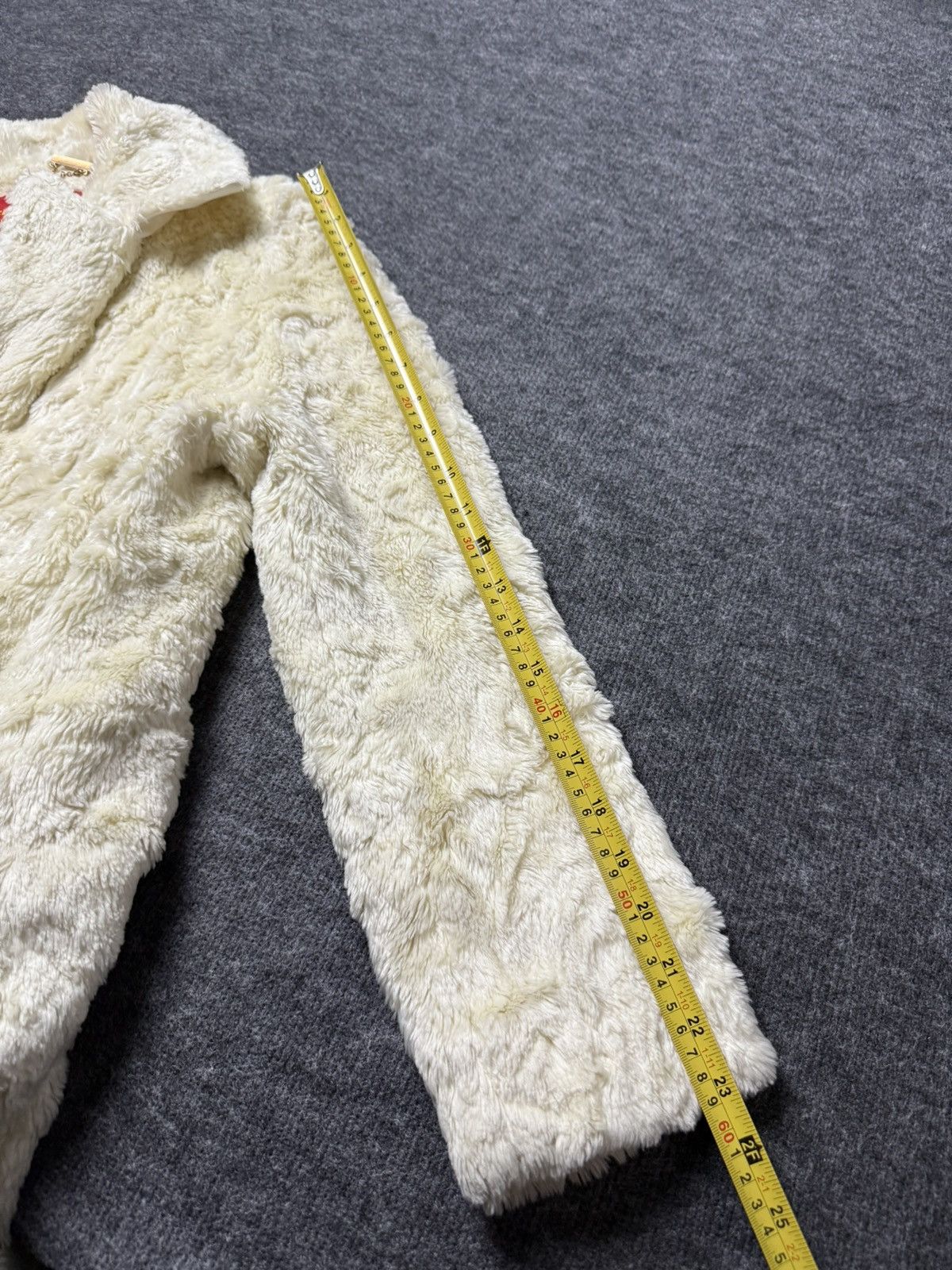 Japanese Brand Avant Garde 00s Ivory Faux Fur Coat Vintage Korean Designer Size S / US 4 / IT 40 - 21 Thumbnail