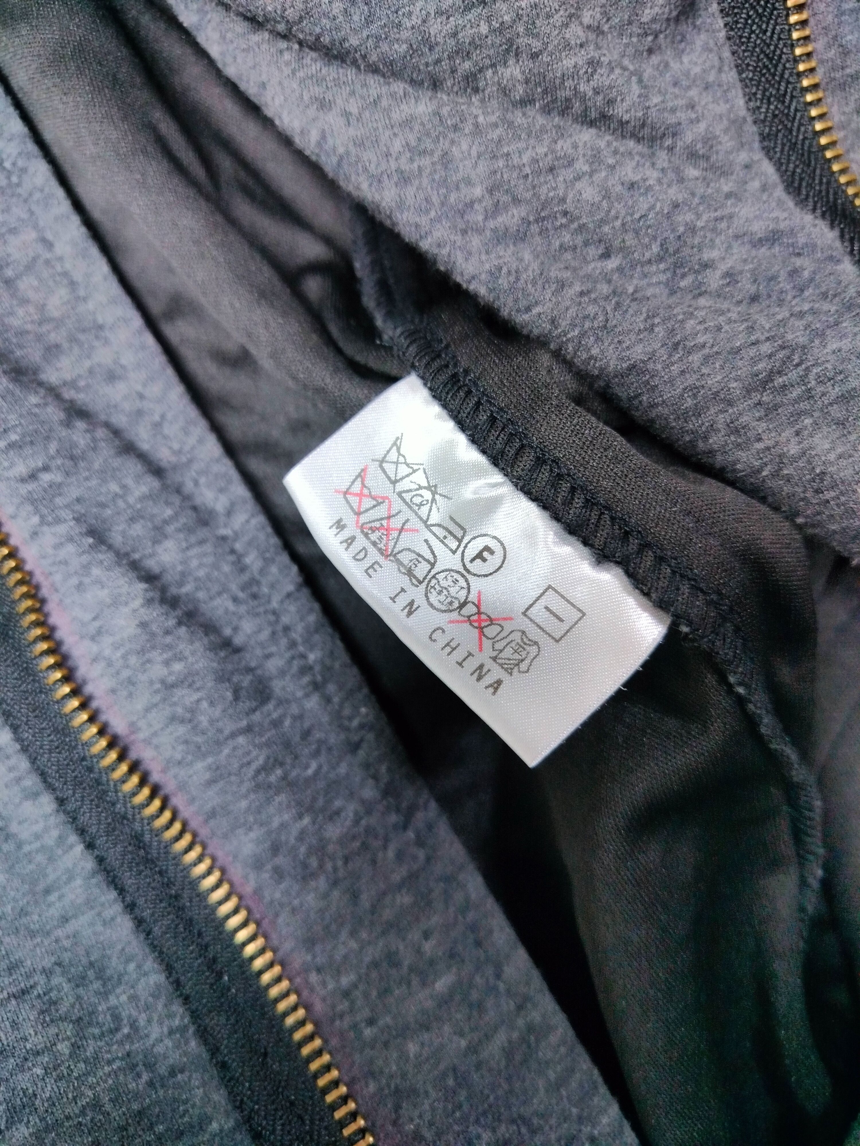 Katharine Hamnett London Katharine Hamnett London Sewn & Cut Size US S / EU 44-46 / 1 - 10 Thumbnail