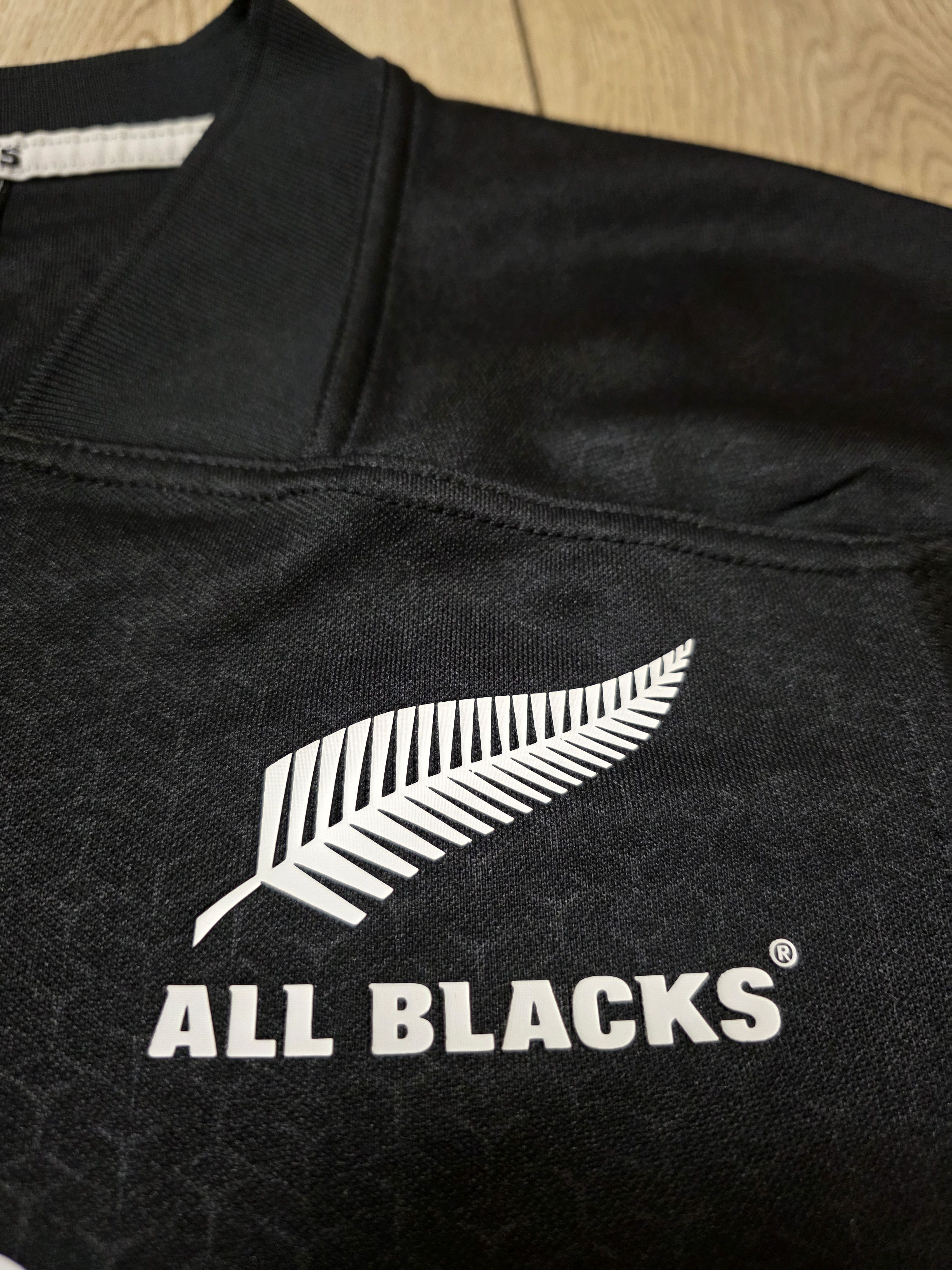 Adidas MAORI ALL BLACKS 2016 RUGBY JERSEY NEW ZEELAND SHIRT Size US L / EU 52-54 / 3 - 4 Thumbnail