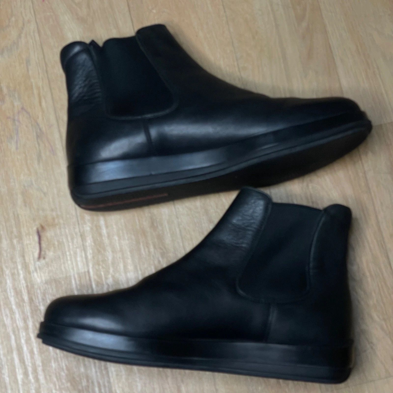Prada Prada Men’s Black Leather Chelsea Ankle Boots Slip-On Size US 9.5 / EU 42-43 - 4 Thumbnail