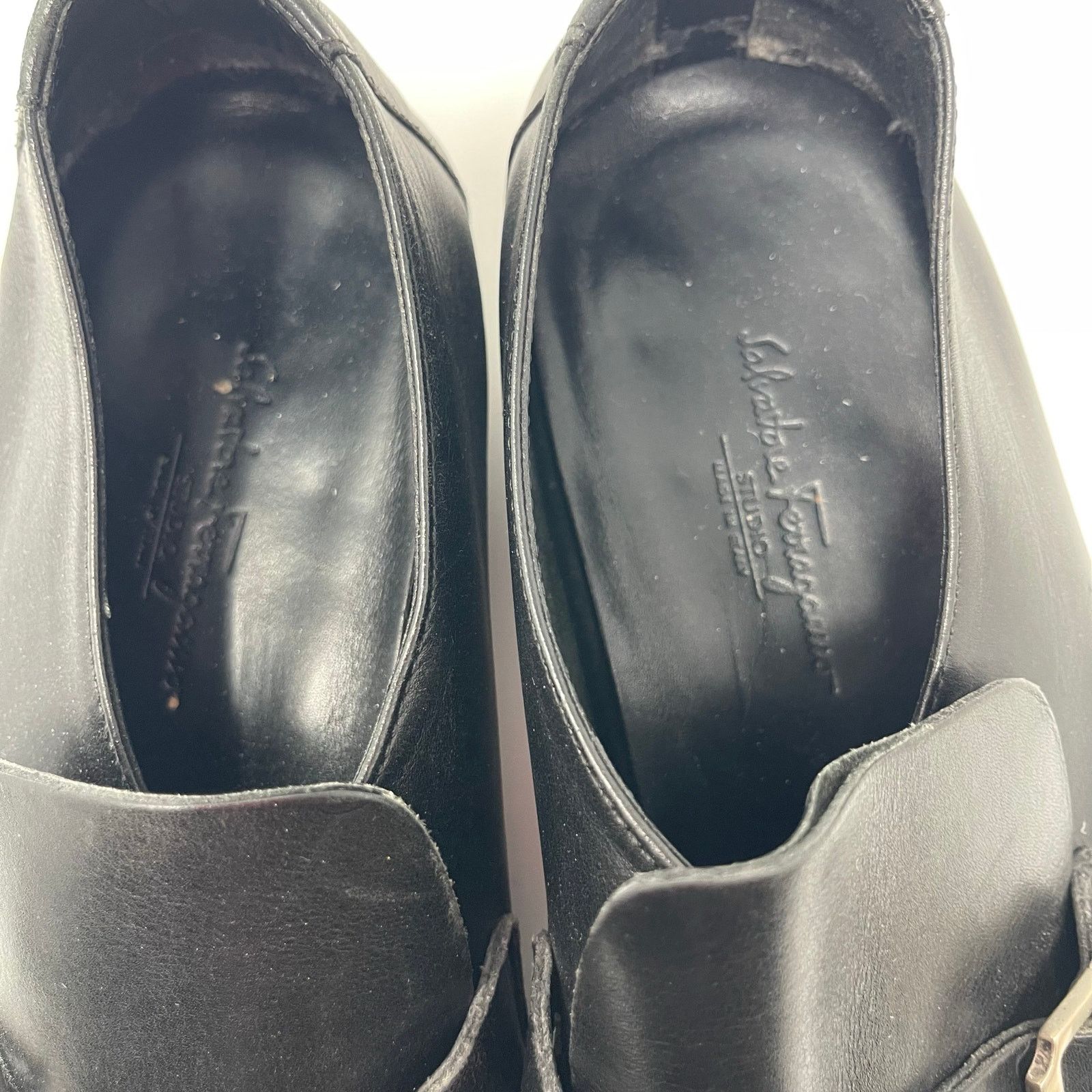 Salvatore Ferragamo Salvatore Ferragamo Men’s Slip On Black Leather Loafers 9.5 Size US 9.5 / EU 42-43 - 2 Thumbnail