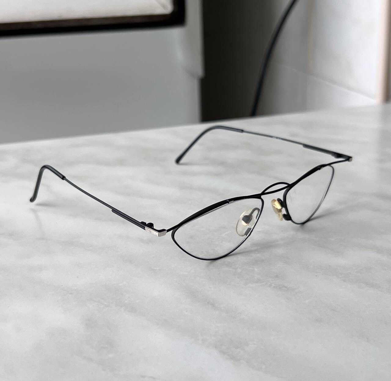 Hugo Boss Vintage Hugo Boss 90s Eyeglasses Frame Eyewear BOSS Frame Size ONE SIZE - 2 Thumbnail