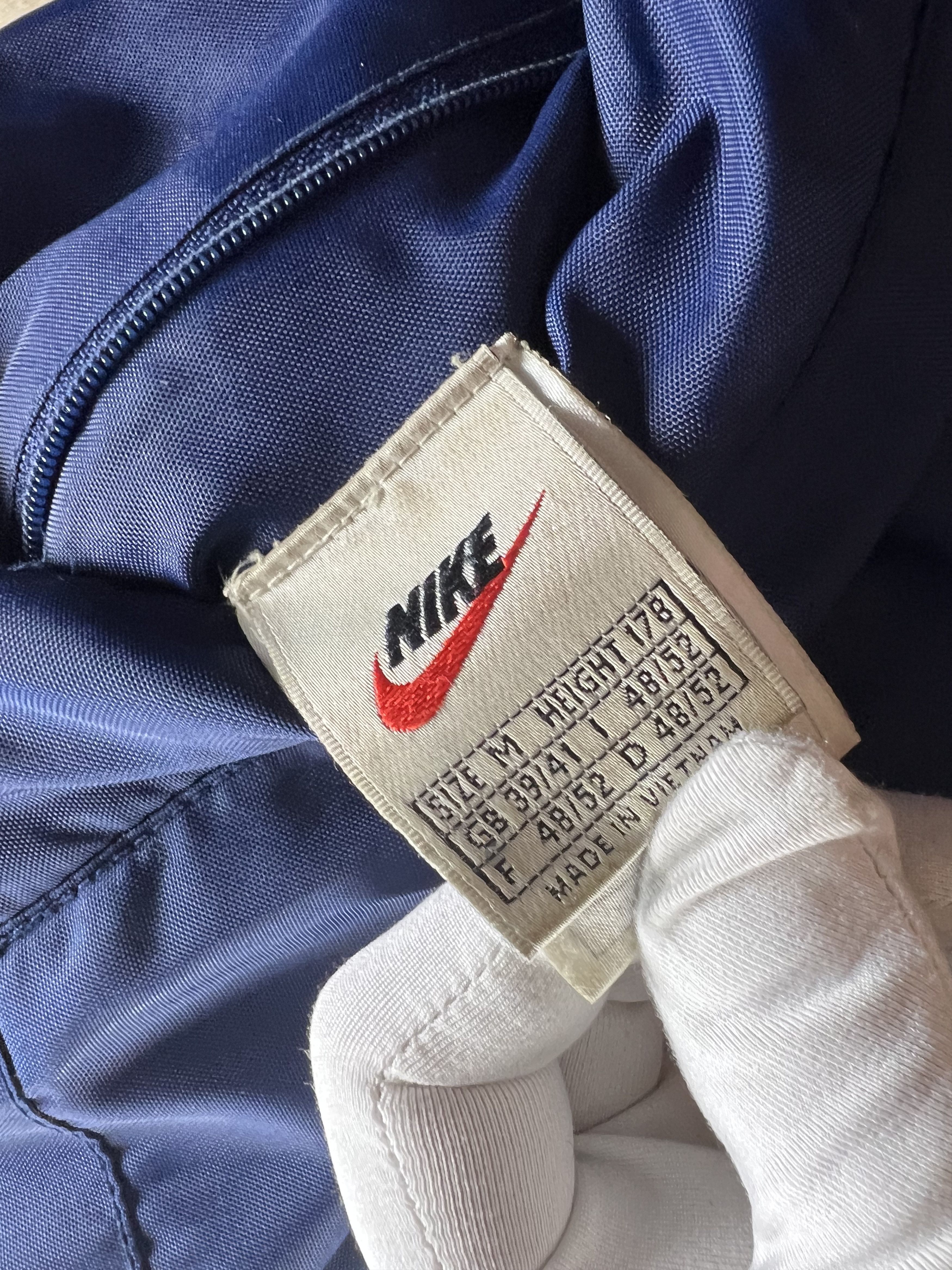 Nike × Vintage Vintage Nike Bomber Jacket M Size US M / EU 48-50 / 2 - 6 Thumbnail