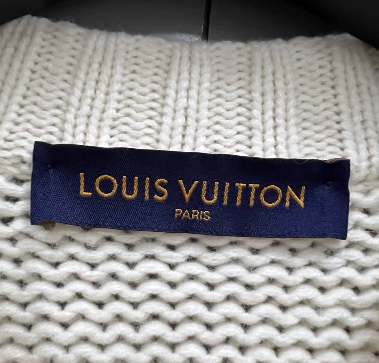 Louis Vuitton Louis Vuitton Printed Logo Sweater J41 Size S / US 4 / IT 40 - 3 Thumbnail