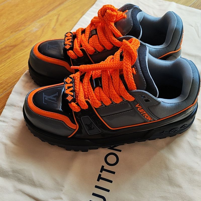 Louis Vuitton Louis Vuitton Trainer Maxi Low-Top Sneakers 0079 Size US 8 / EU 41 - 1 Thumbnail