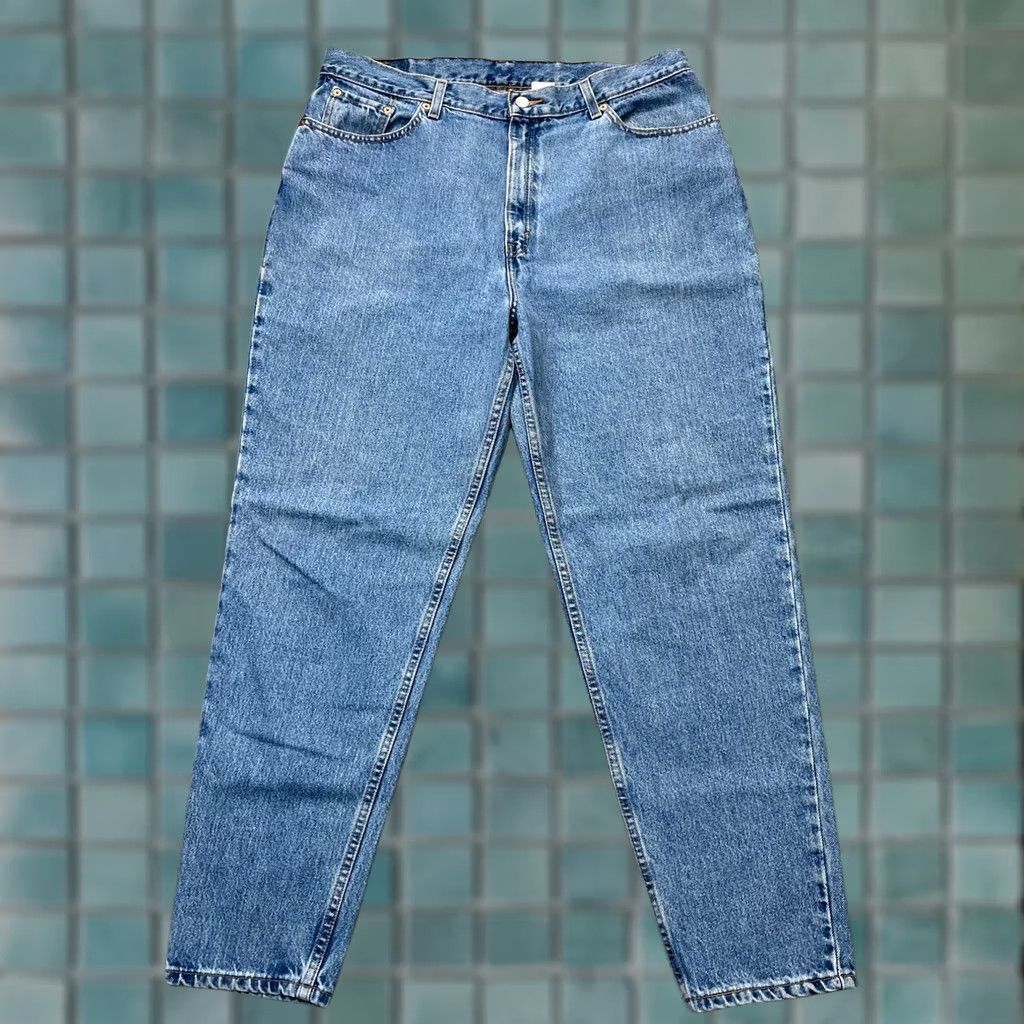 Levi's VINTAGE Levi's Jeans Womens Medium Blue 550 Denim Cotton Tapered Leg Relaxed Fit 31in Inseam 5-Pocket Design Mens Girls Size 32" / US 10 / IT 46 - 1 Thumbnail