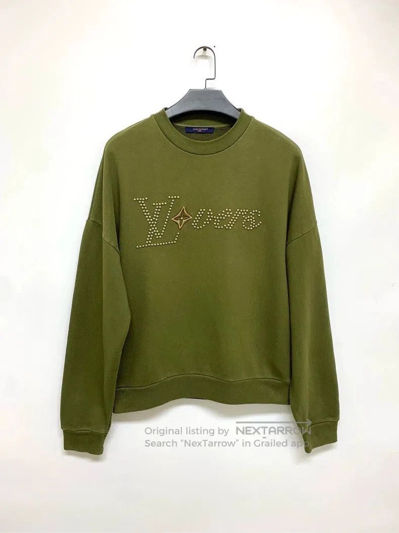 Louis Vuitton LV x Pharrell Williams Studded Letter Sweatshirt. Size US S / EU 44-46 / 1 - 1 Thumbnail