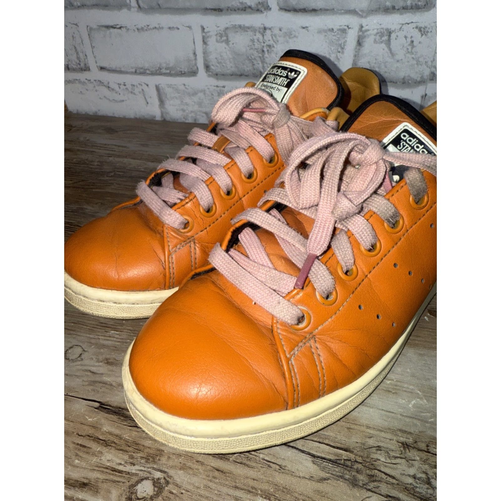 Adidas **Lion King Scar Adidas Stan Smith Mens Orange Size 6 Sneaker** User: **Scar Lion King Adidas Stan Smith Mens Orange Size 6 Sneaker** Size US 6 / EU 39 - 3 Thumbnail