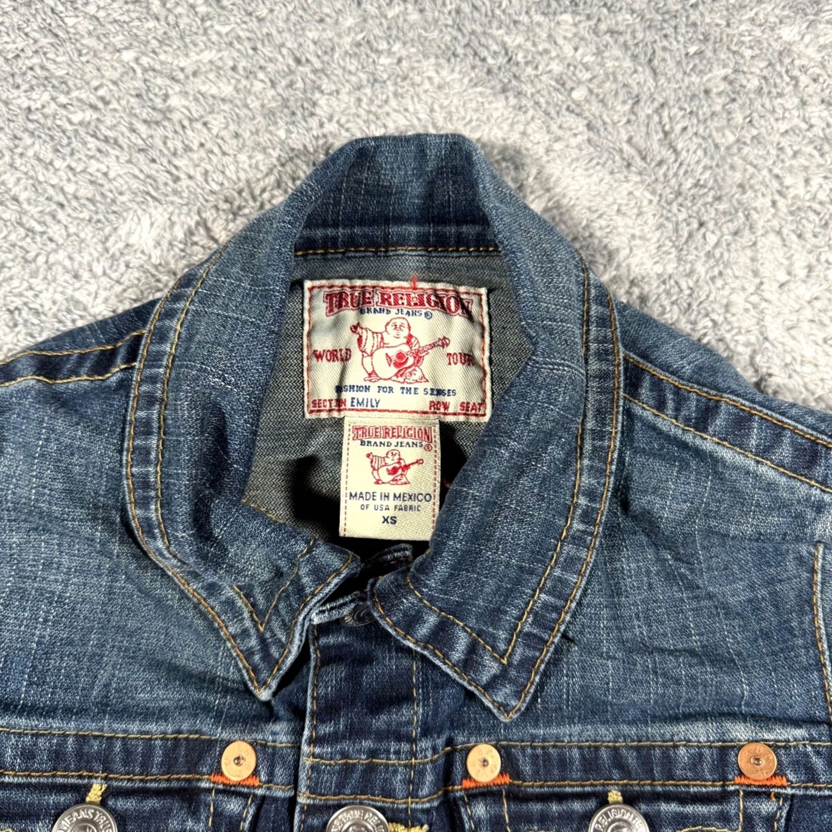 True Religion VINTAGE True Religion Denim Jacket Womens XS Blue Button Front Collared Pockets Slim Casual Denim Jacket Size XS / US 0-2 / IT 36-38 - 2 Thumbnail