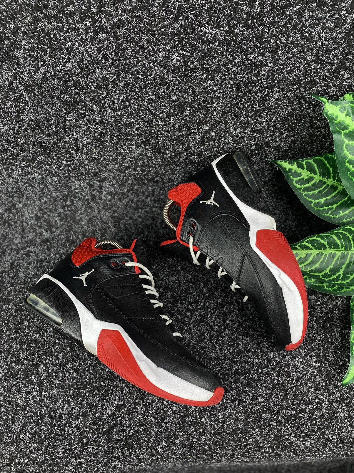 Jordan Brand Jordan Max Aura 3 size 38 DA8021-006 Size US 5.5 / EU 38 - 2 Thumbnail