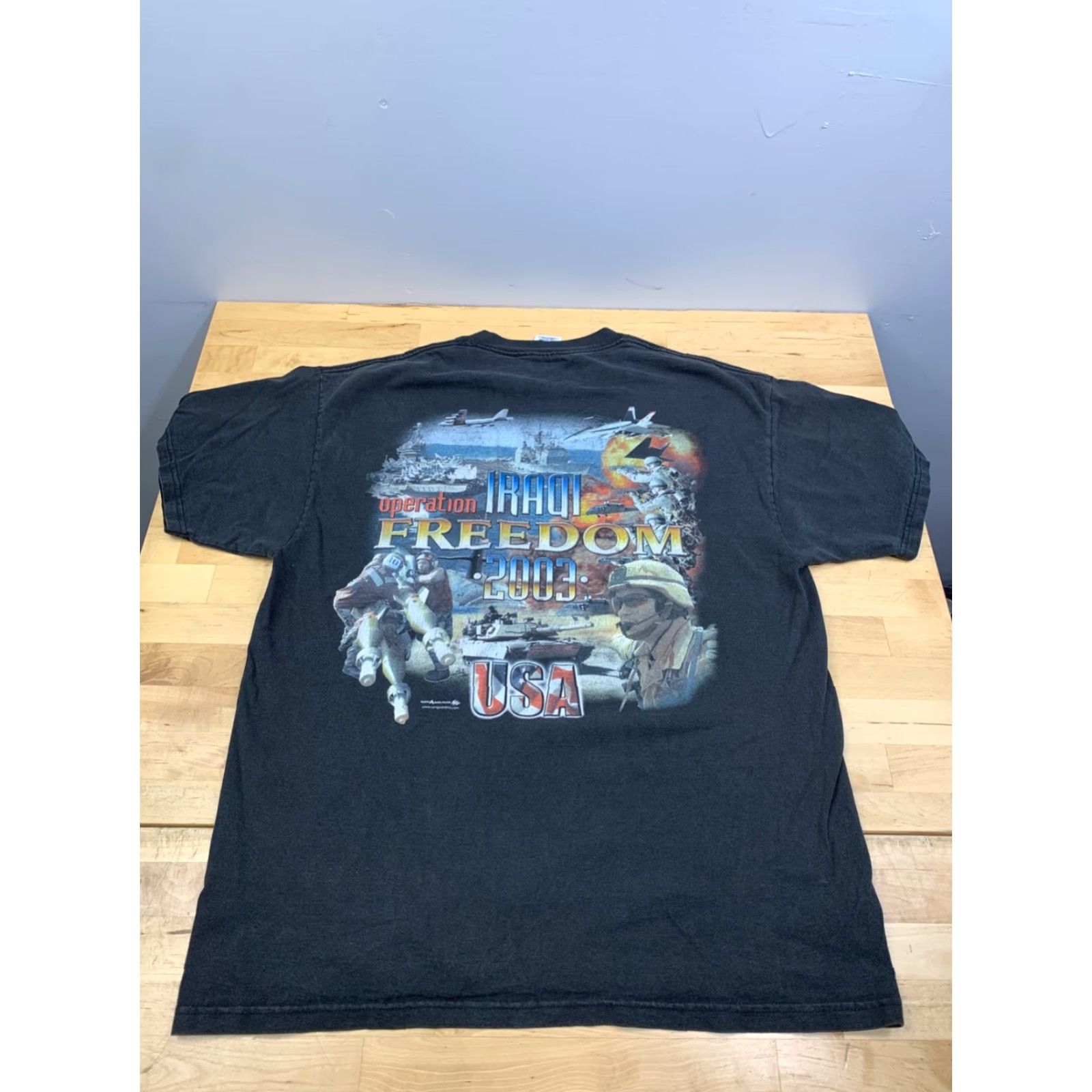 Delta VINTAGE Operation Iraqi freedom Shirt Mens L Black Military USA T-Shirt 2003 Men Black Military USA Size US L / EU 52-54 / 3 - 7 Thumbnail