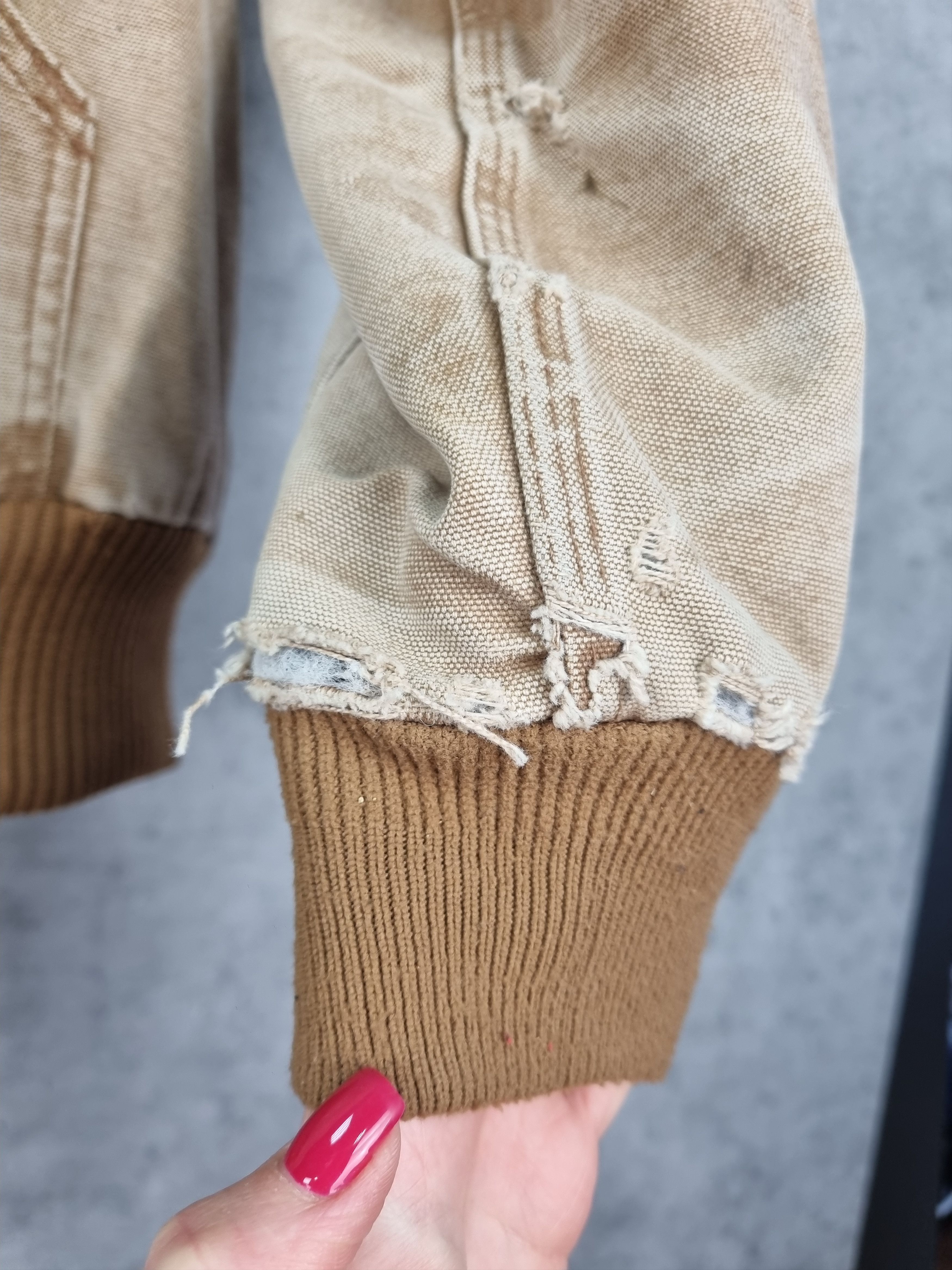 Carhartt Very Destroyed Ripped Dirty Distressed Carhartt Faded Jacket Size US L / EU 52-54 / 3 - 13 Thumbnail
