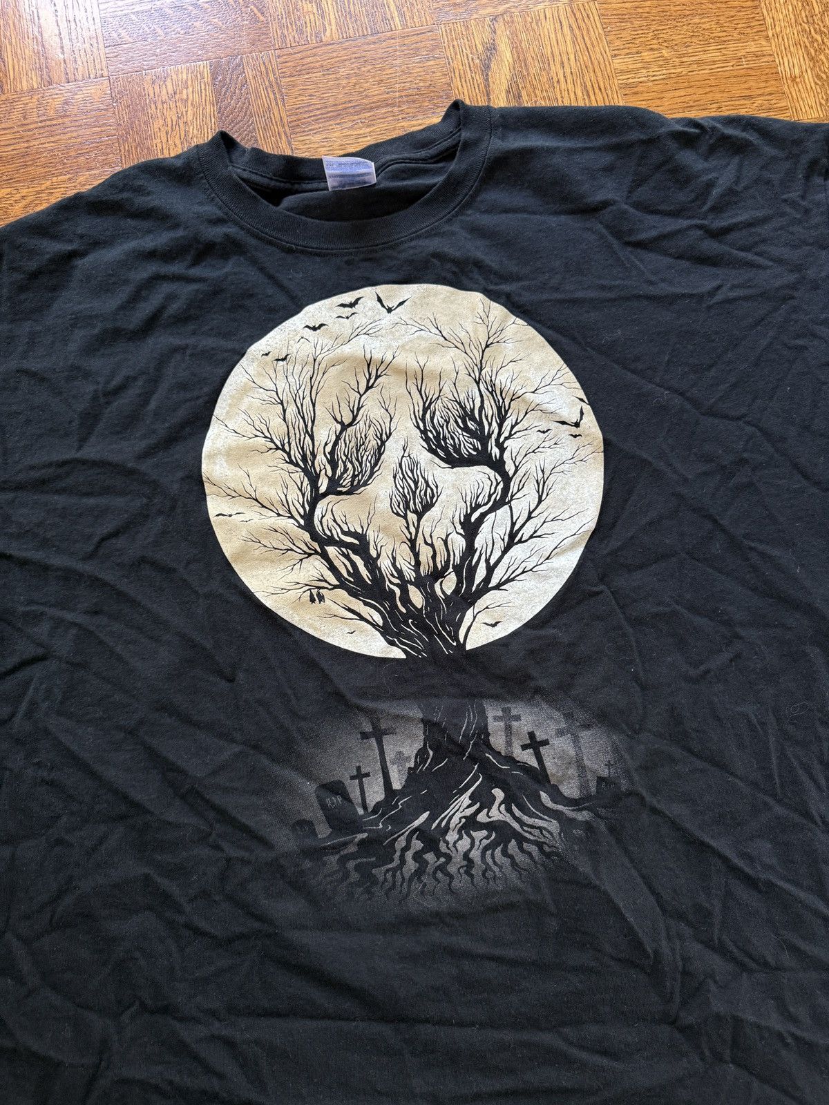 Vintage Vintage Y2K Halloween Skull Moon Tree Graphic Tee 3XL Size US XXL / EU 58 / 5 - 3 Thumbnail