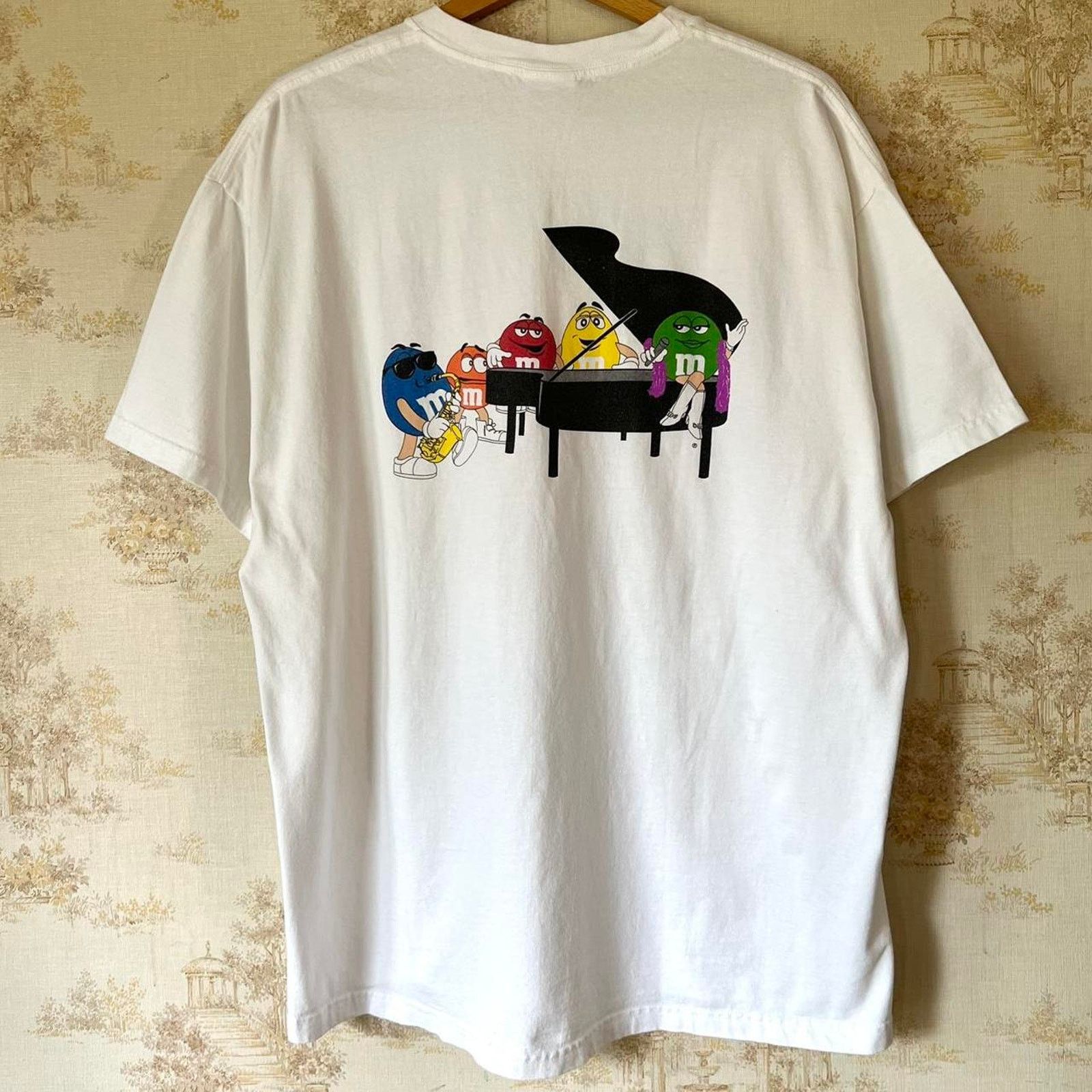 Vintage 90s M&M's Promo T-Shirt | Planet Mars Graphic | Size XL Size US XL / EU 56 / 4 - 9 Thumbnail