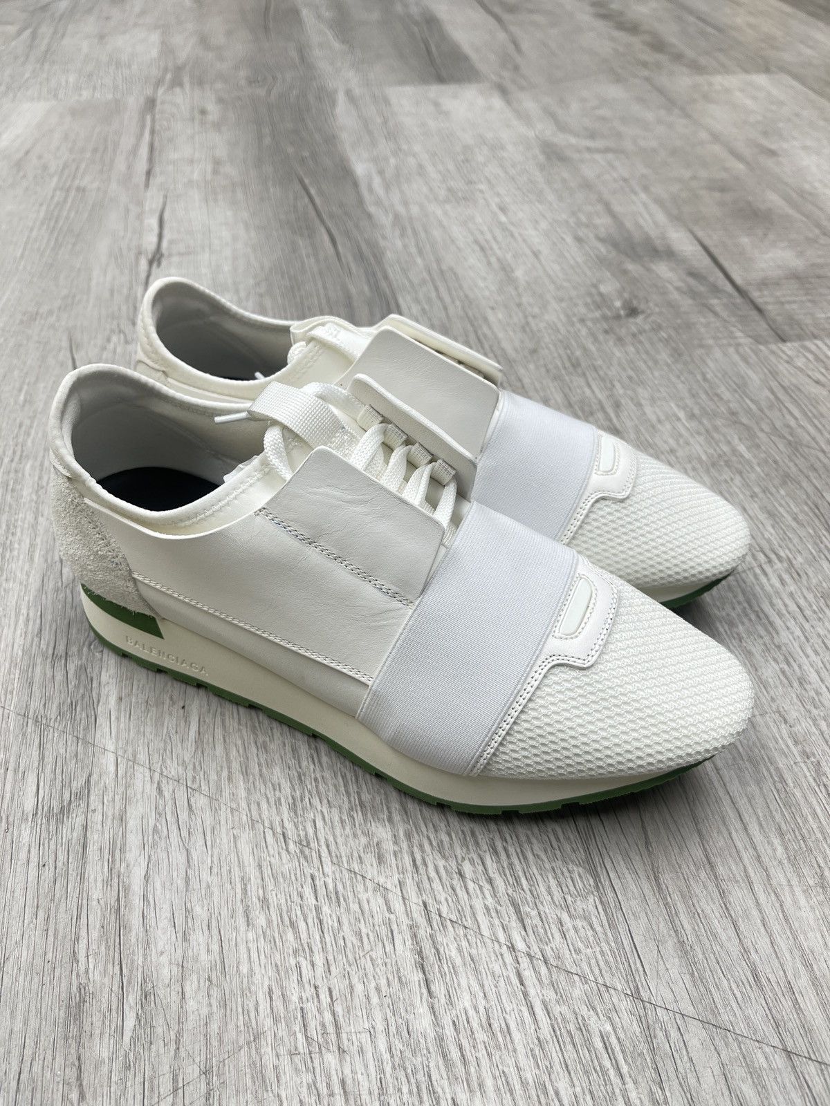 Balenciaga race runners mens white online