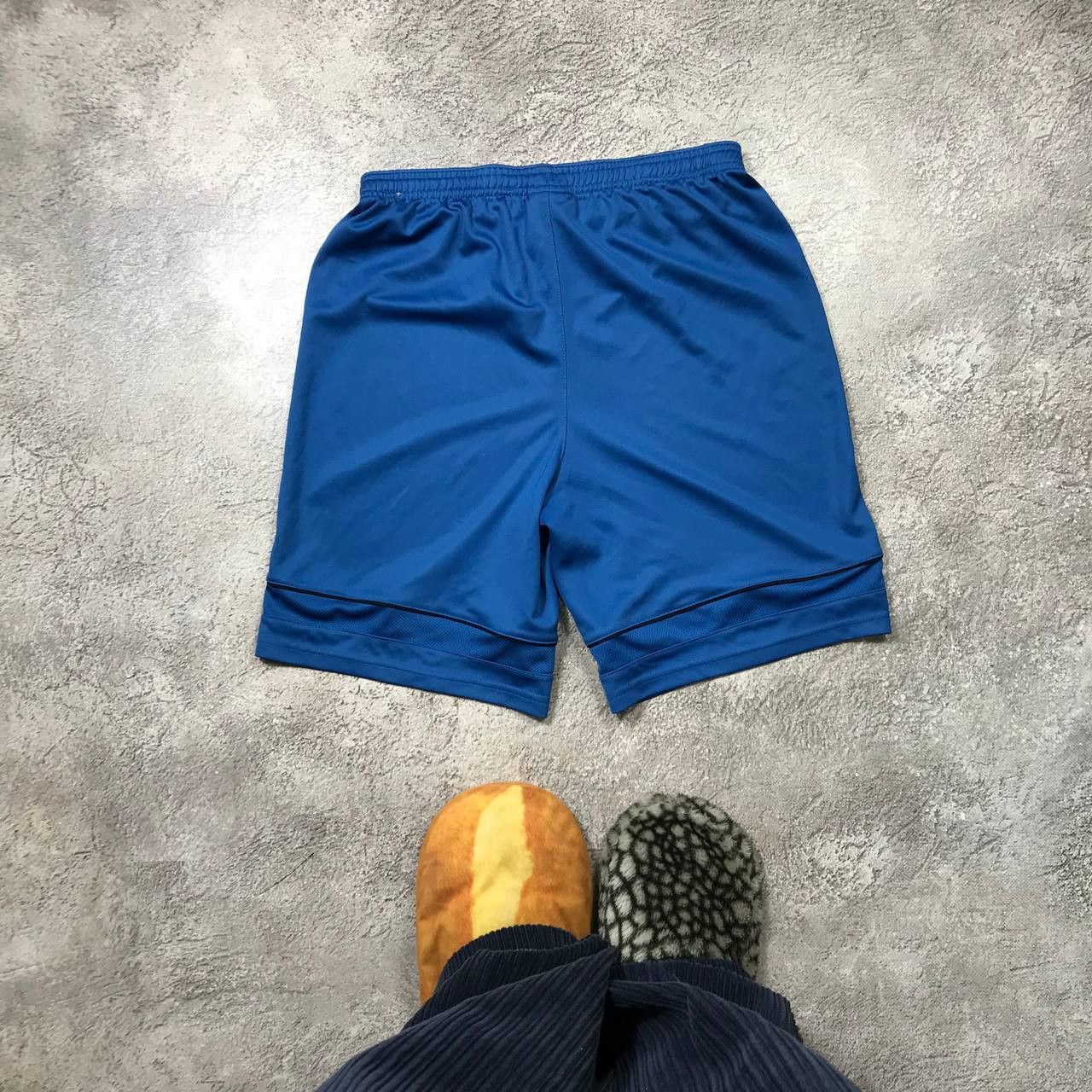 Vintage Vintage Nike Blue Swoosh Shorts Y2K Streetwear Slim Logo 30 Size US 30 / EU 46 - 4 Thumbnail