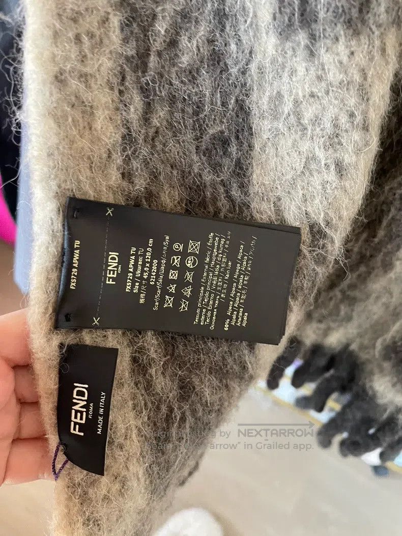 Fendi Fendi size 120cm*45cm Large Shawl Size ONE SIZE - 2 Thumbnail