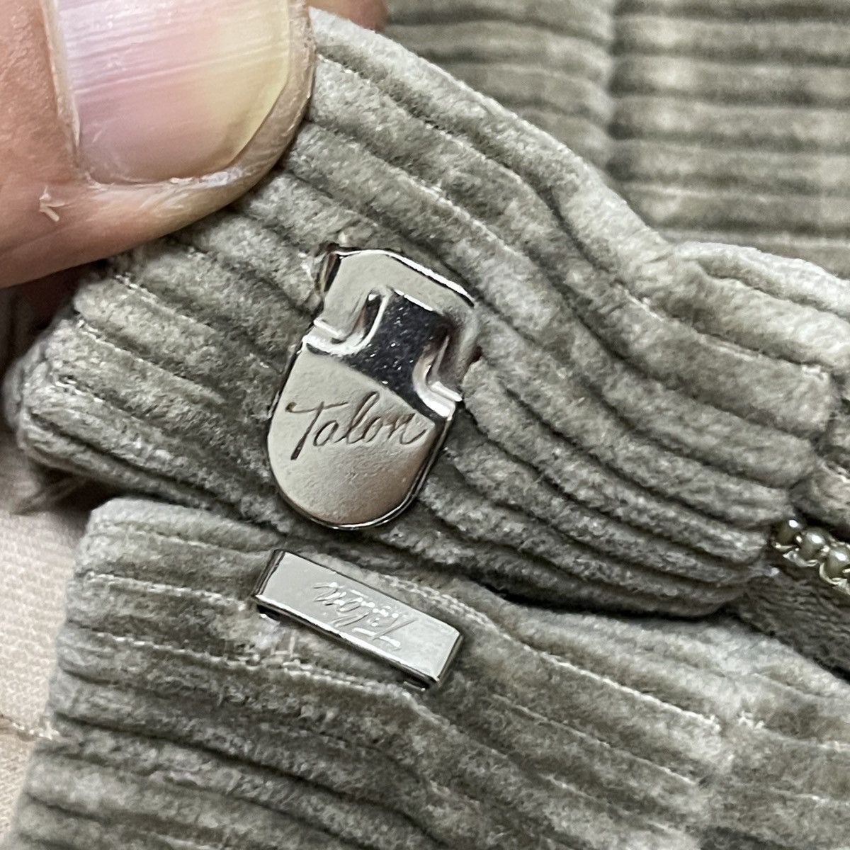 Woolrich Woolen Mills Vtg 70s Woolrich USA Wide Wale Corduroy Pants Talon Zipper Size US 31 - 8 Thumbnail