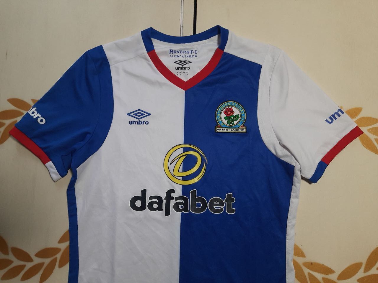 Umbro Umbro Blackburn Rovers Jersey 2016-2017 Size US M / EU 48-50 / 2 - 2 Thumbnail