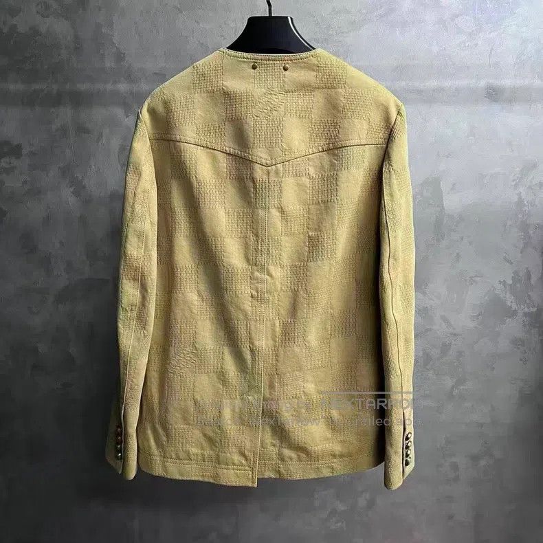Louis Vuitton Louis Vuitton 24 new khaki monogrammed jacquard crewneck s Size US S / EU 44-46 / 1 - 5 Thumbnail