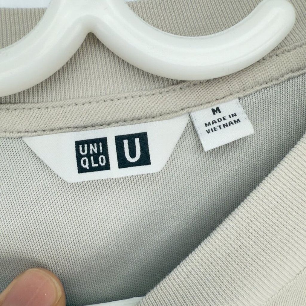Uniqlo UNIQLO AIRism Beige Crew Neck Half-sleeve T-shirt Size M Size US M / EU 48-50 / 2 - 4 Thumbnail