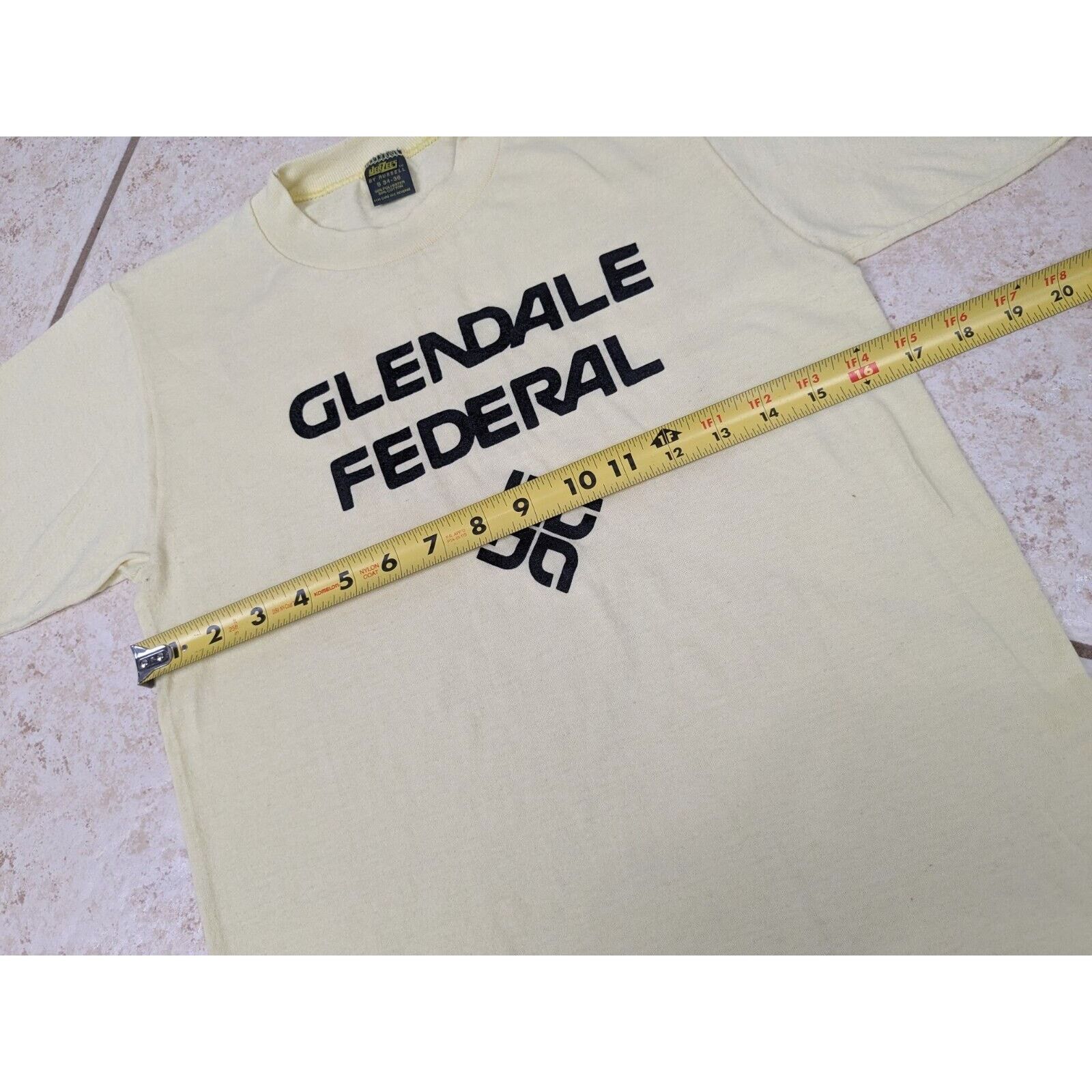 Jerzees Vtg 1980s Glendale Federal Bank California T Shirt S Yellow Size US S / EU 44-46 / 1 - 4 Thumbnail