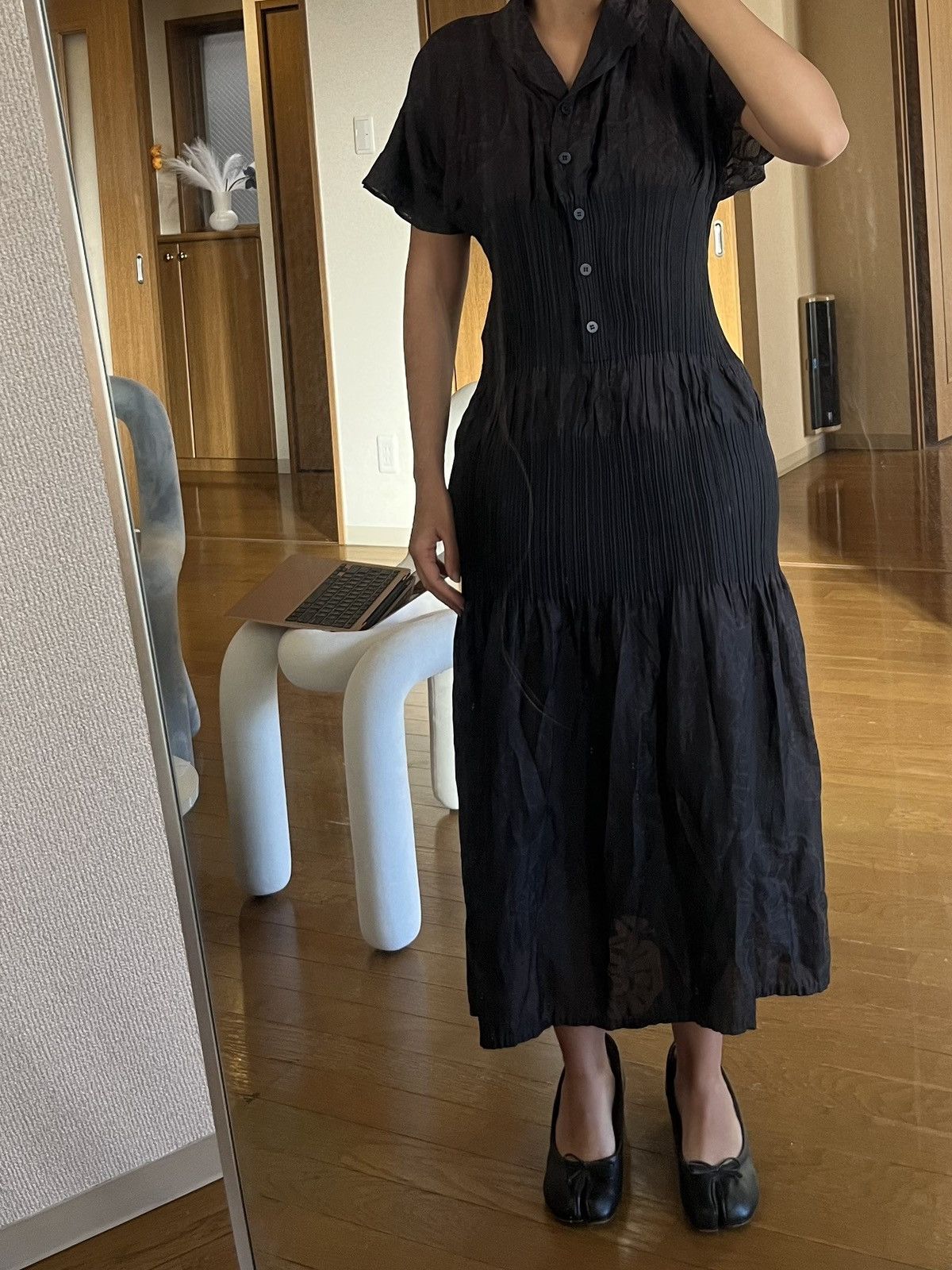 Issey Miyake Issey Miyake pleats please black dress with brown patterns Size ONE SIZE - 15 Thumbnail